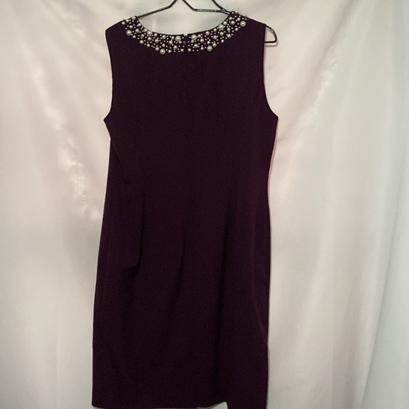 Calvin Klein Deep Purple Dress Embellished FAUX PEARL Neckline WOMENS SIZE 14 - Picture 10 of 13